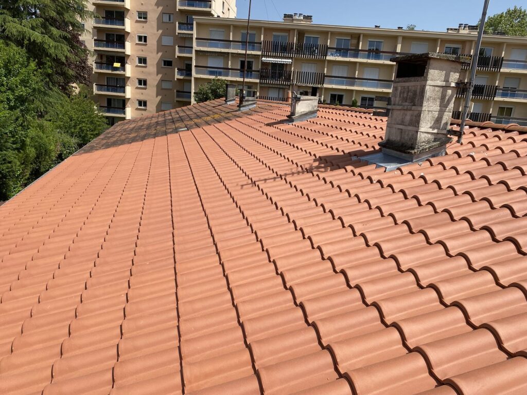 Travaux de rénovation de toiture réalisés par Cap Habitat à Castanet-Tolosan