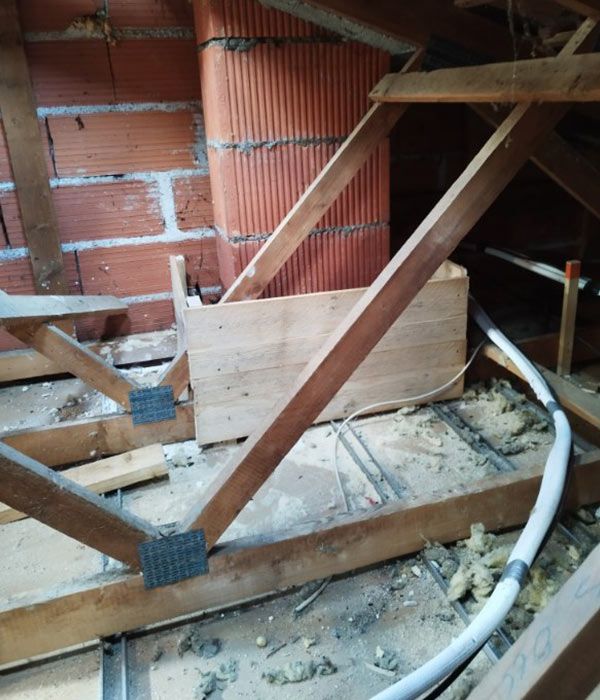 Protection d'un conduit de cheminée avant soufflage de l'isolant